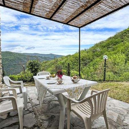 Apartment Il Vecchio Mulino By Interhome Tavole Bagian luar foto